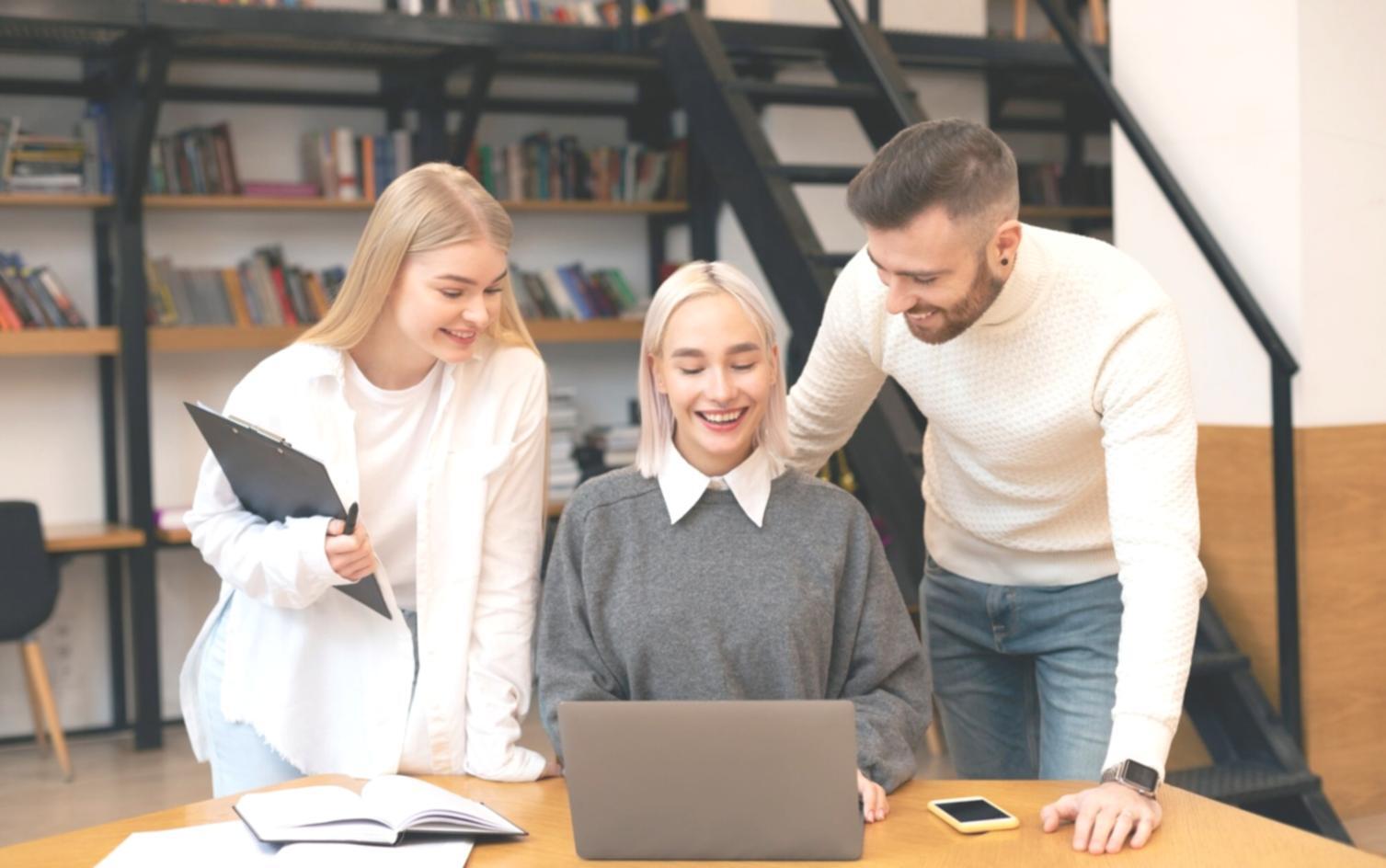 Optimisation budgétaire et prévisions financières en contexte incertain